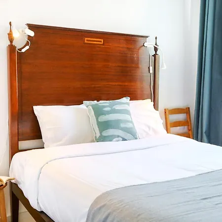 Apartment Jump Into The Lull *