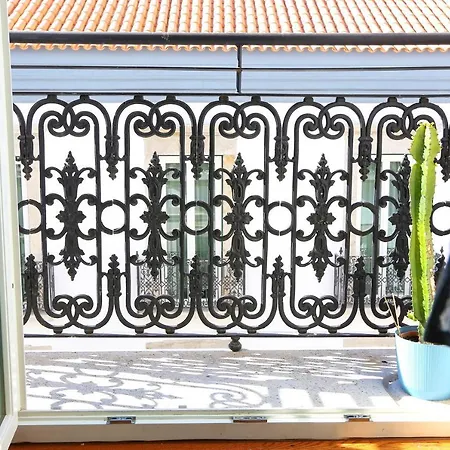 Jump Into The Lull 公寓