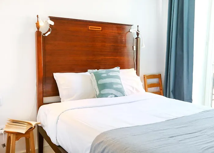 Apartment Jump Into The Lull *