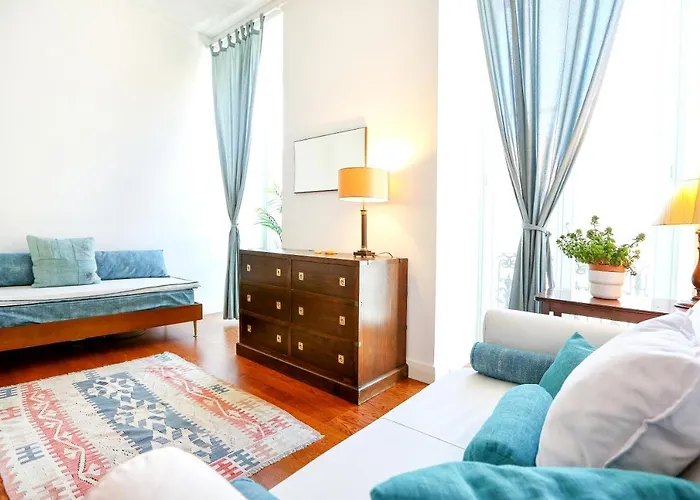 Jump Into The Lull Apartment *